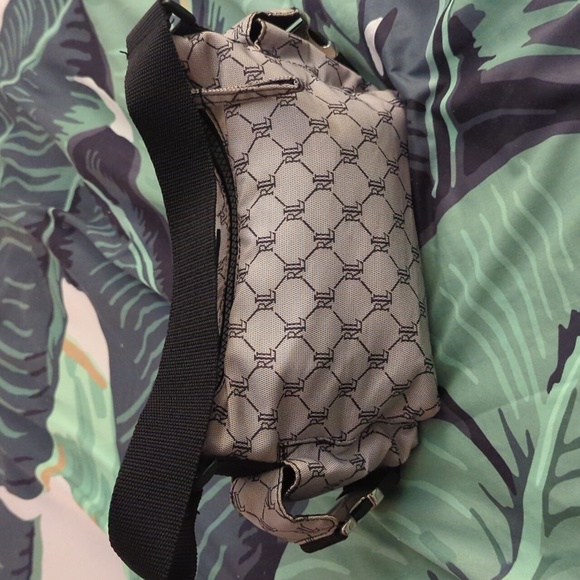 Y2K Lauren by Ralph Lauren monogrammed  shoulder bag. - Picture 6 of 8